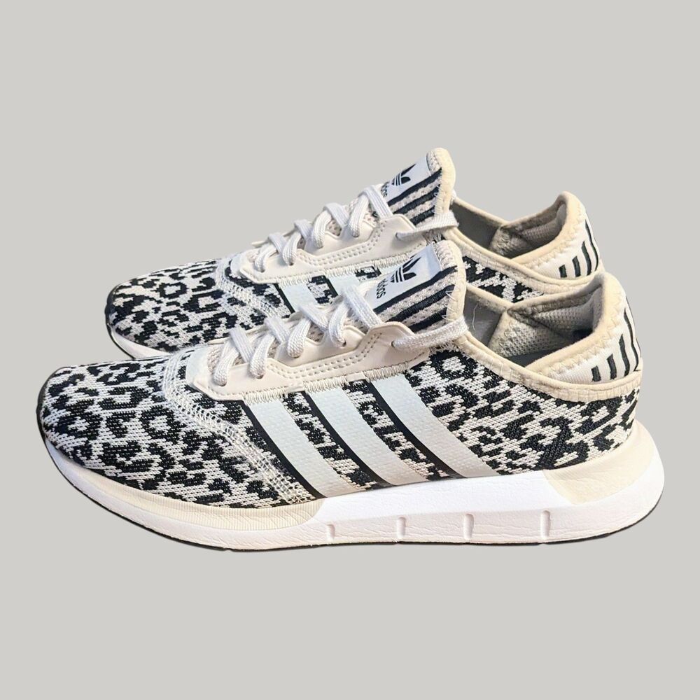 adidas Swift Run X Animal Print Women's 8.5 Shoes Leopard Black Knit FY2998
